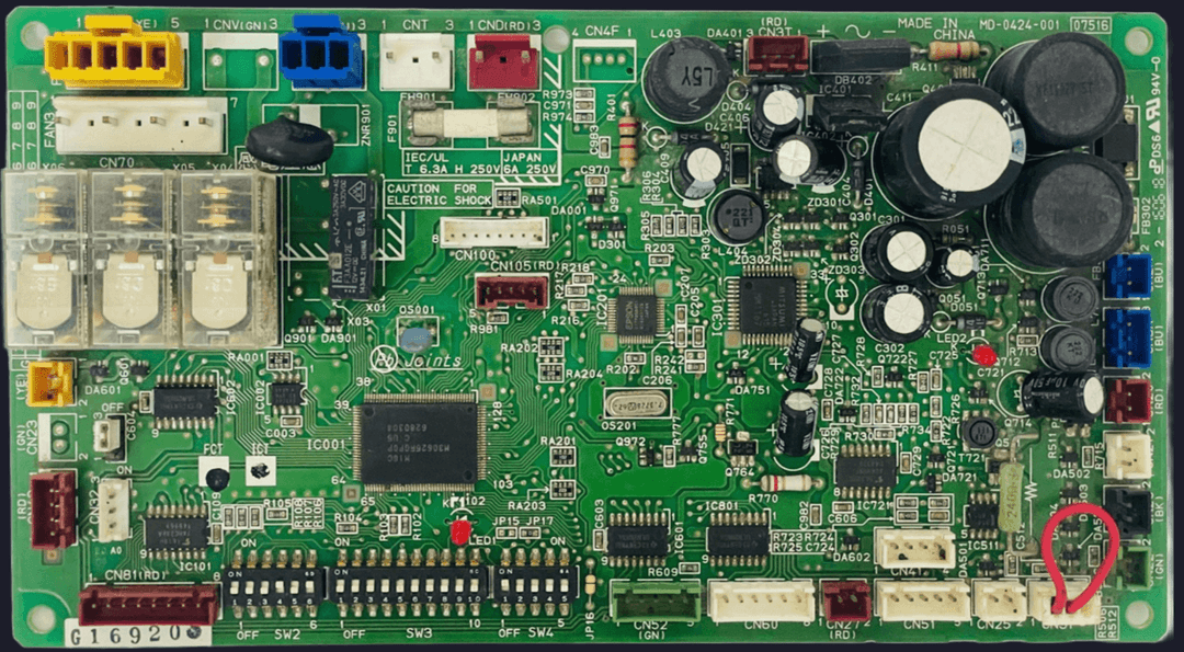Placa de Controle Principal - MD-0424-001, vista frontal